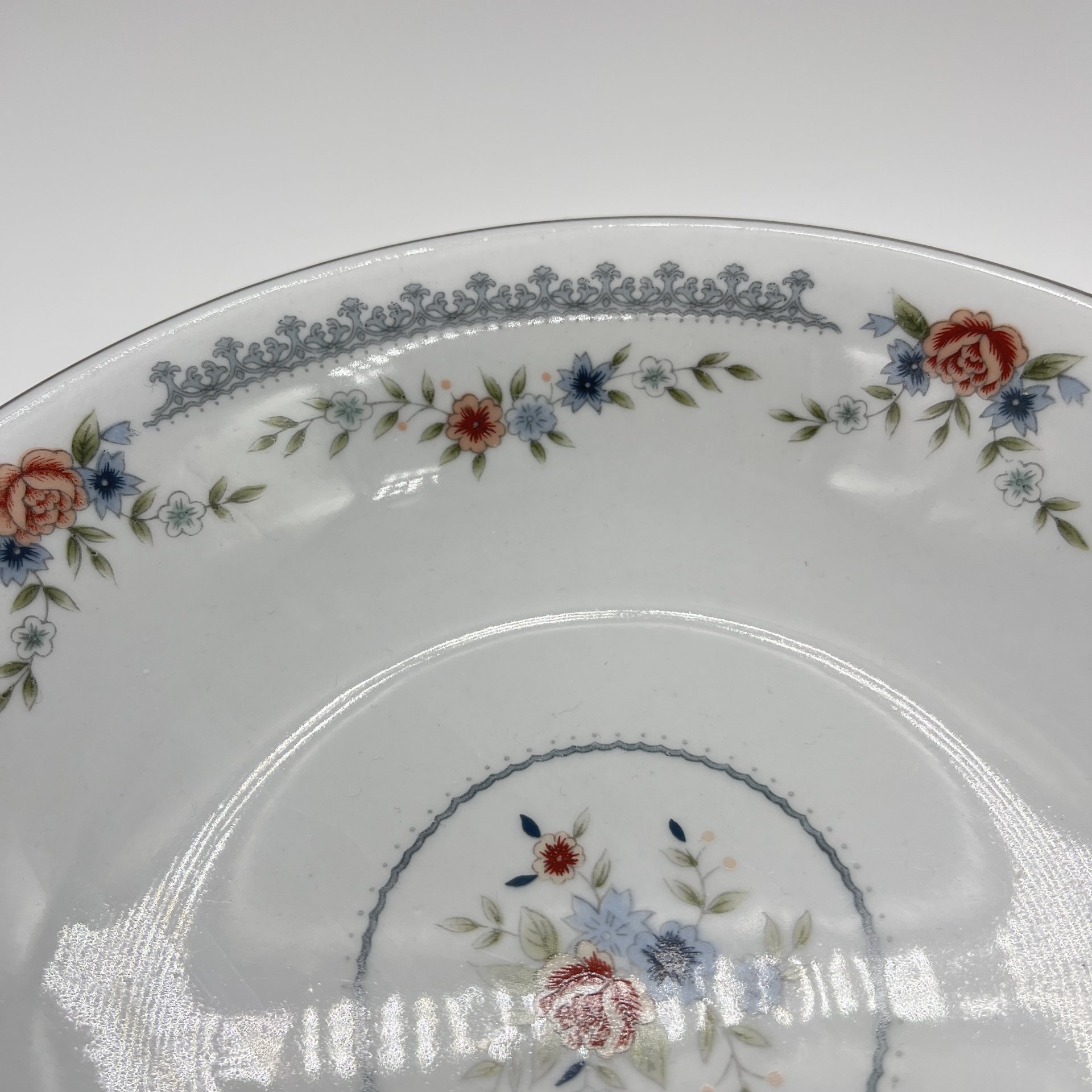 Набор из 7 суповых тарелок с цветочным декором, Dynasty Fine China, фарфор, деколь, золочение, Китай, 1970-1990 гг.