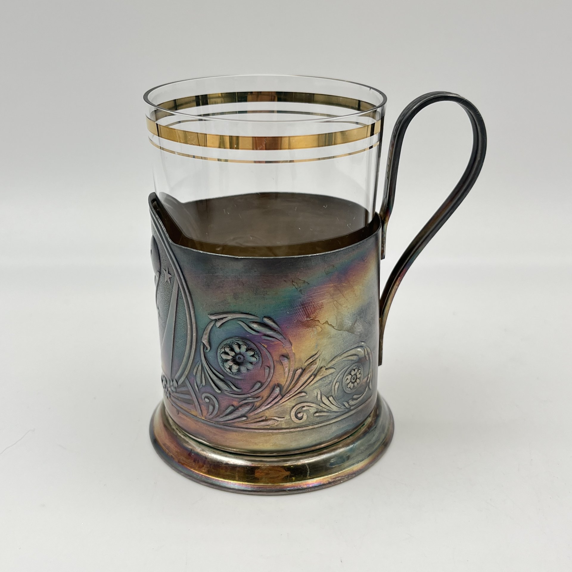 Подстаканник «Спутник» в комплекте со стаканом, мНЦ (медь-никель-цинк), стекло, Мстерский завод художественных изделий «Ювелир», СССР, 1972 г.