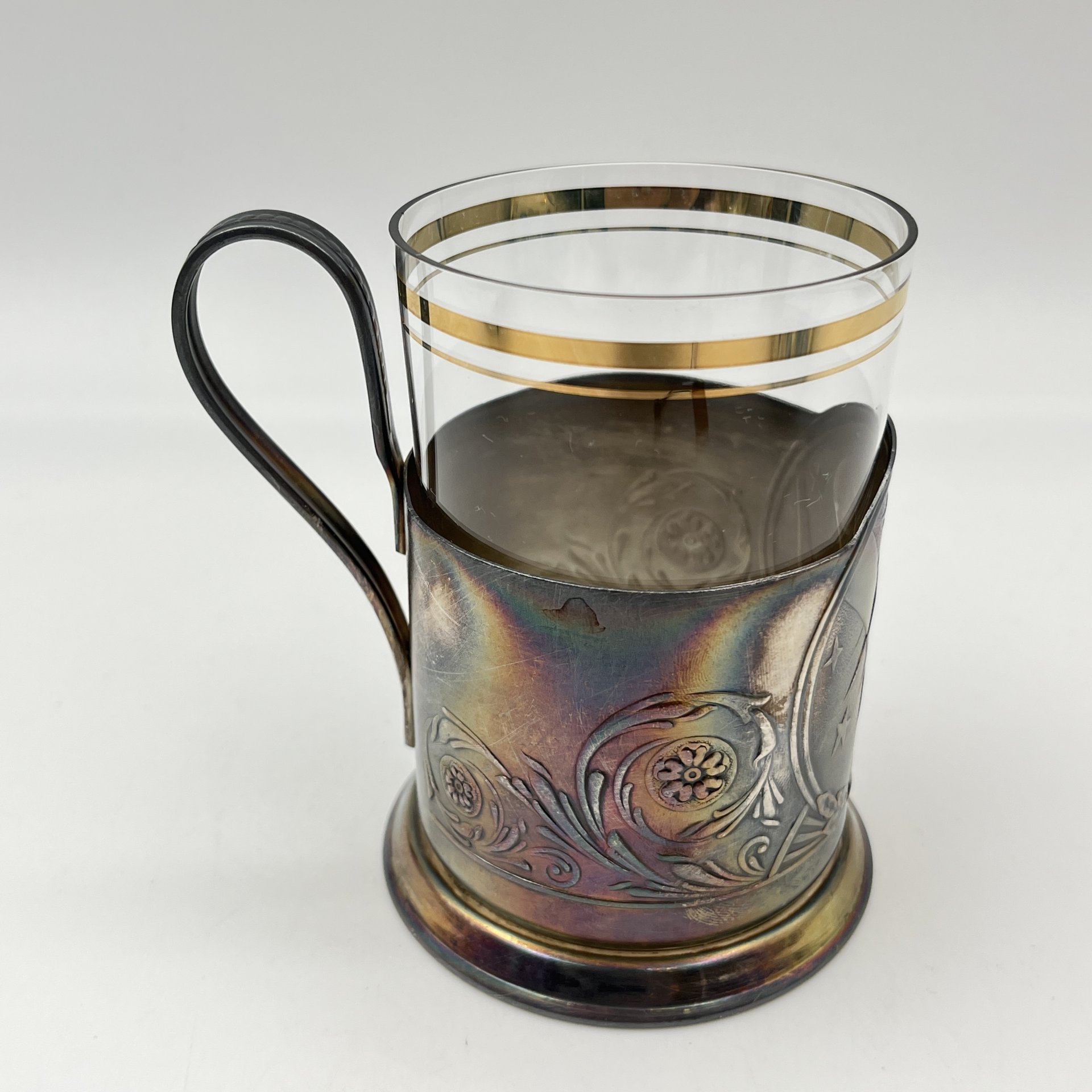 Подстаканник «Спутник» в комплекте со стаканом, мНЦ (медь-никель-цинк), стекло, Мстерский завод художественных изделий «Ювелир», СССР, 1972 г.