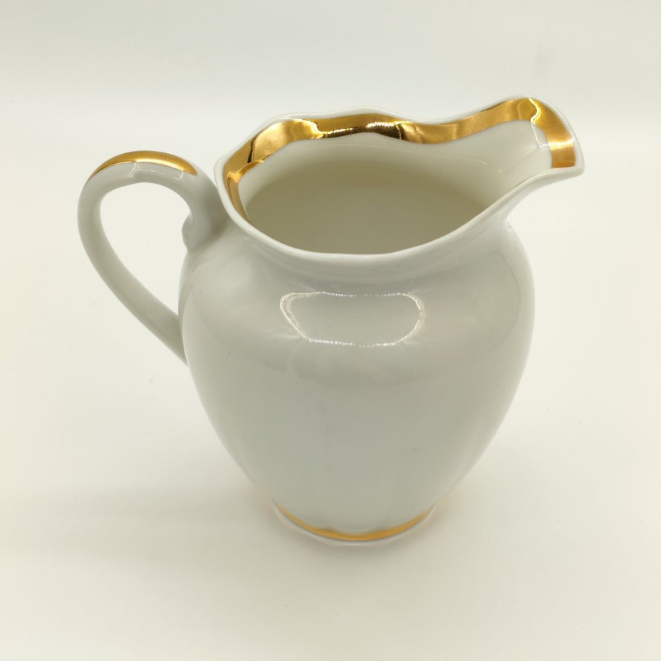 Молочник с лаконичным декором, фарфор, золочение, Дмитровский фарфоровый завод (ДФЗ Вербилки), СССР, 1954-1965 гг.