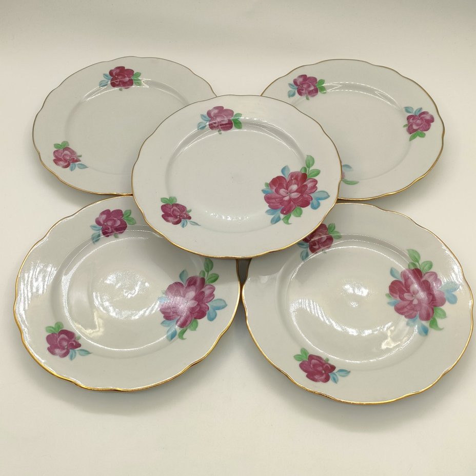 Набор из 5-ти десертных тарелок с цветочным декором, фарфор, деколь, золочение, Дулевский фарфоровый завод (Дулёво), СССР, 1968-1991 гг.