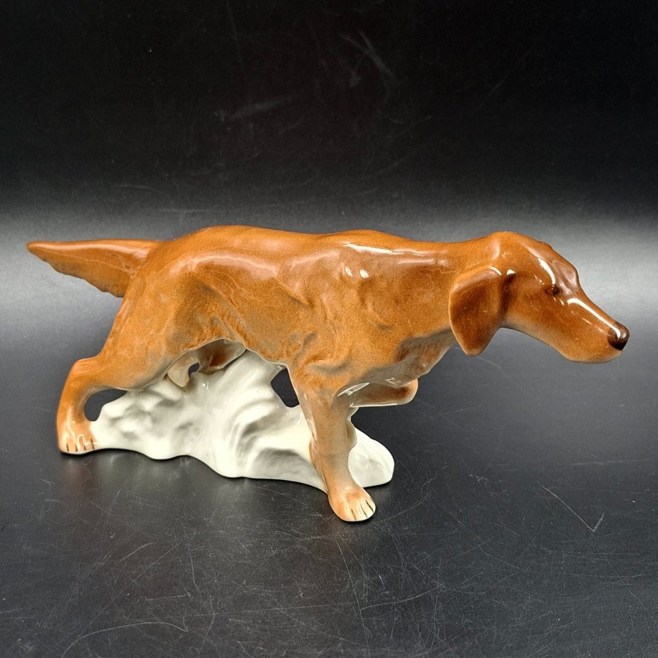 Статуэтка "Ирландский сеттер", скульптор П.П. Веселов, фарфор, аэрография, роспись, Ленинградский фарфоровый завод (ЛФЗ), СССР, 1970-1992 гг.