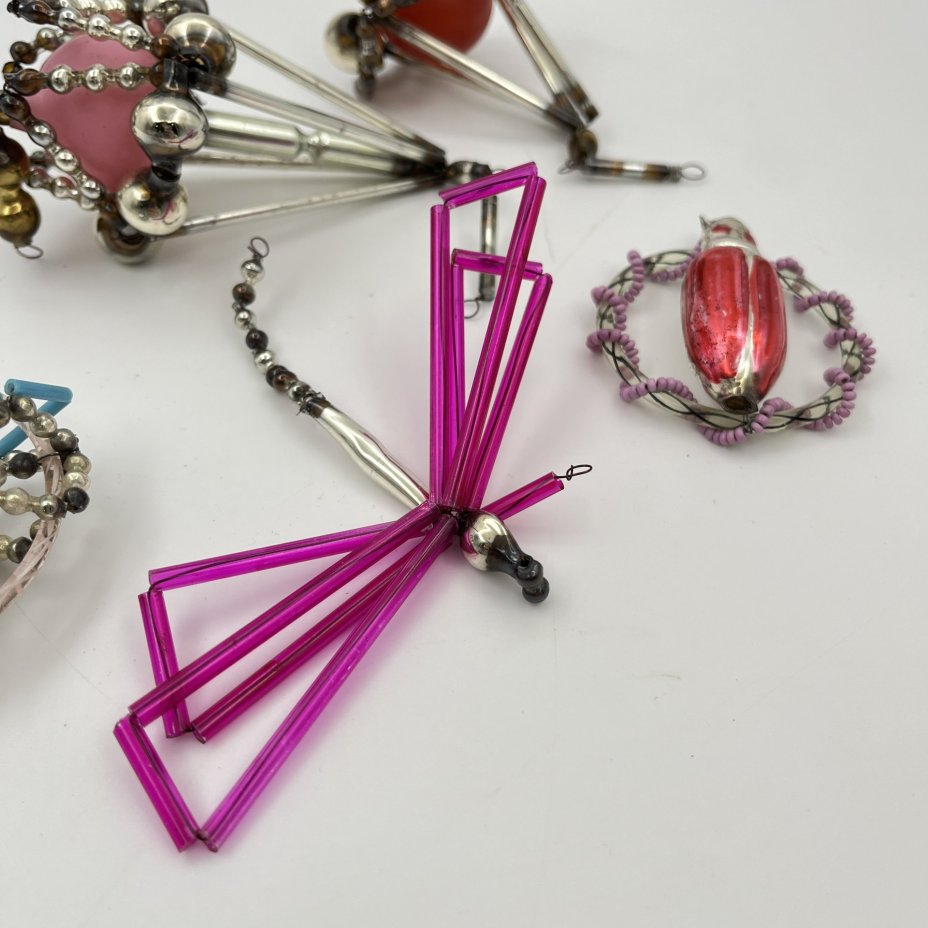 Набор елочных игрушек в виде спутников и насекомых, стекло, краска, металл, Завод «Лаборприбор», СССР, 1940-1960 гг.