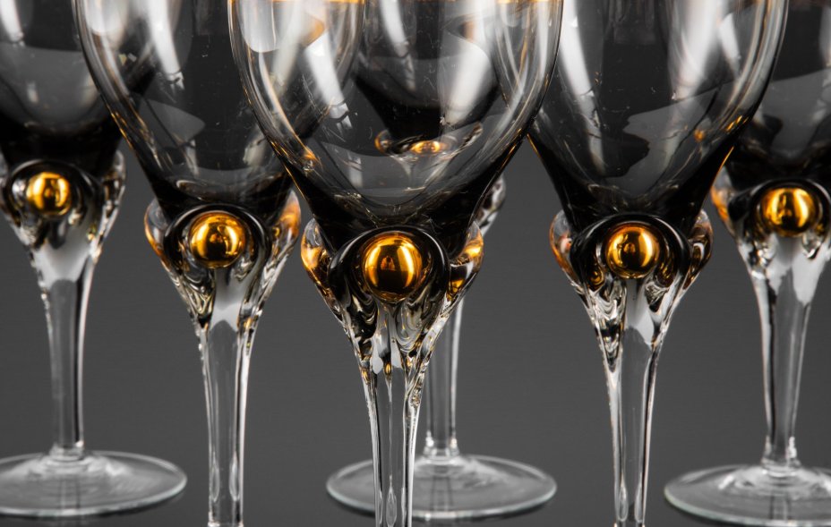 Набор бокалов на 6 персон дымчатого оттенка