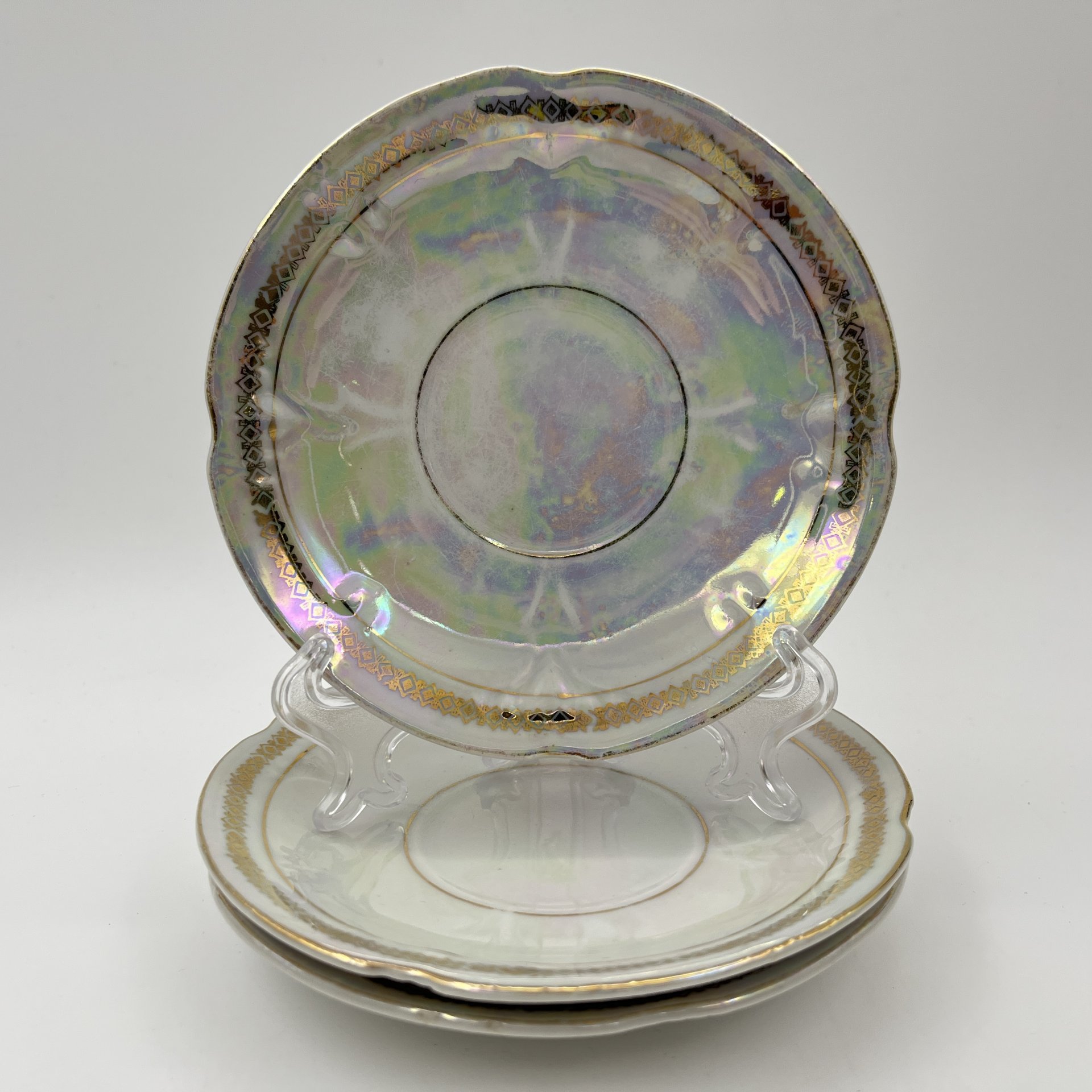 Набор чайных пар с цветочным и геометрическим декором на 3 персоны, фарфор, люстр, золочение, Европа, 1950-1970 гг.