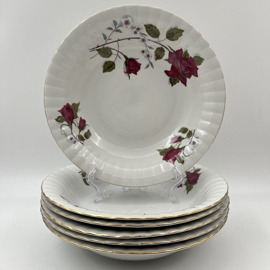 Набор из 6-ти суповых тарелок, украшенных изображением розы