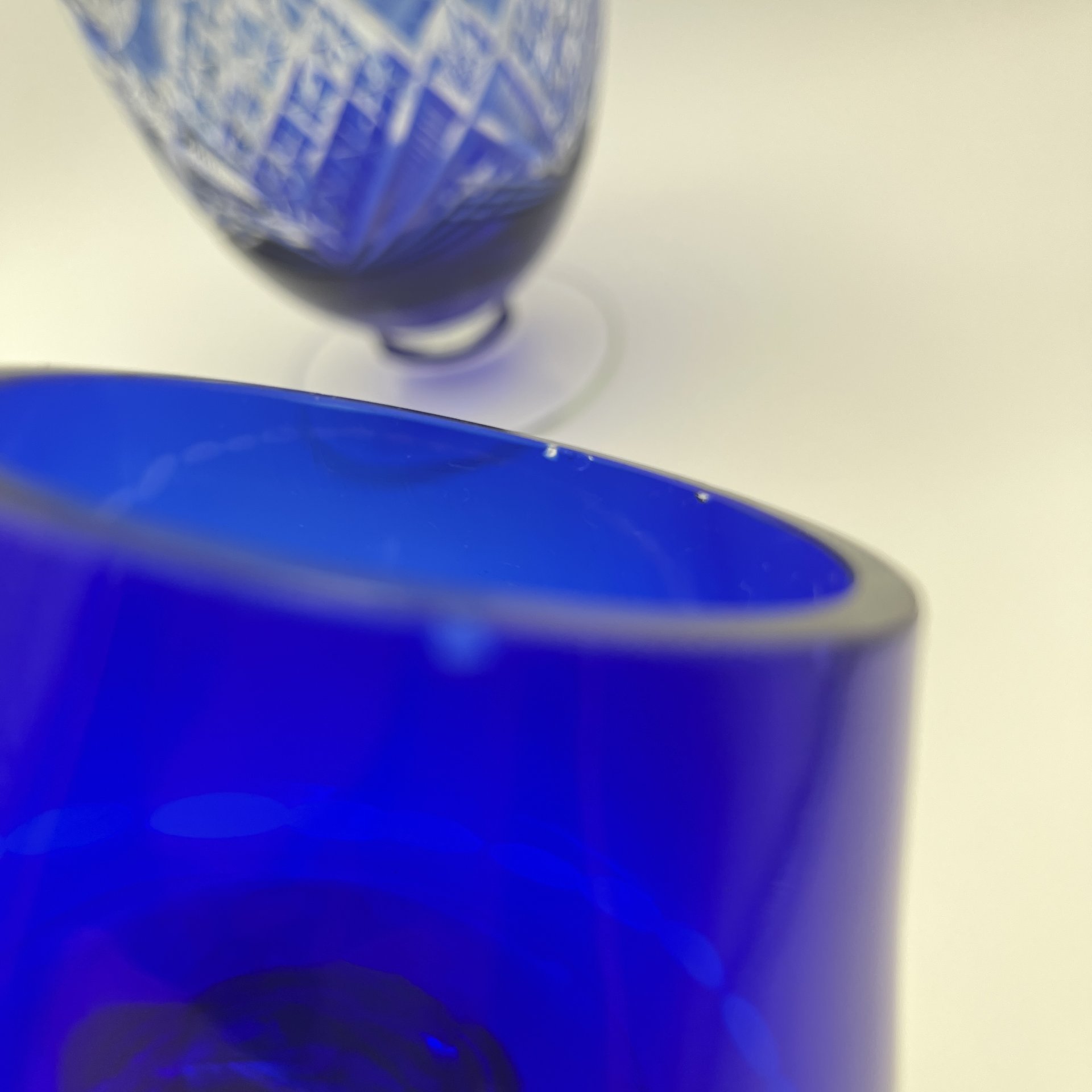 Кувшин с резным декором, стекло, нацвет, алмазная грань, Дятьковский хрустальный завод, СССР, 1970-1990 гг.