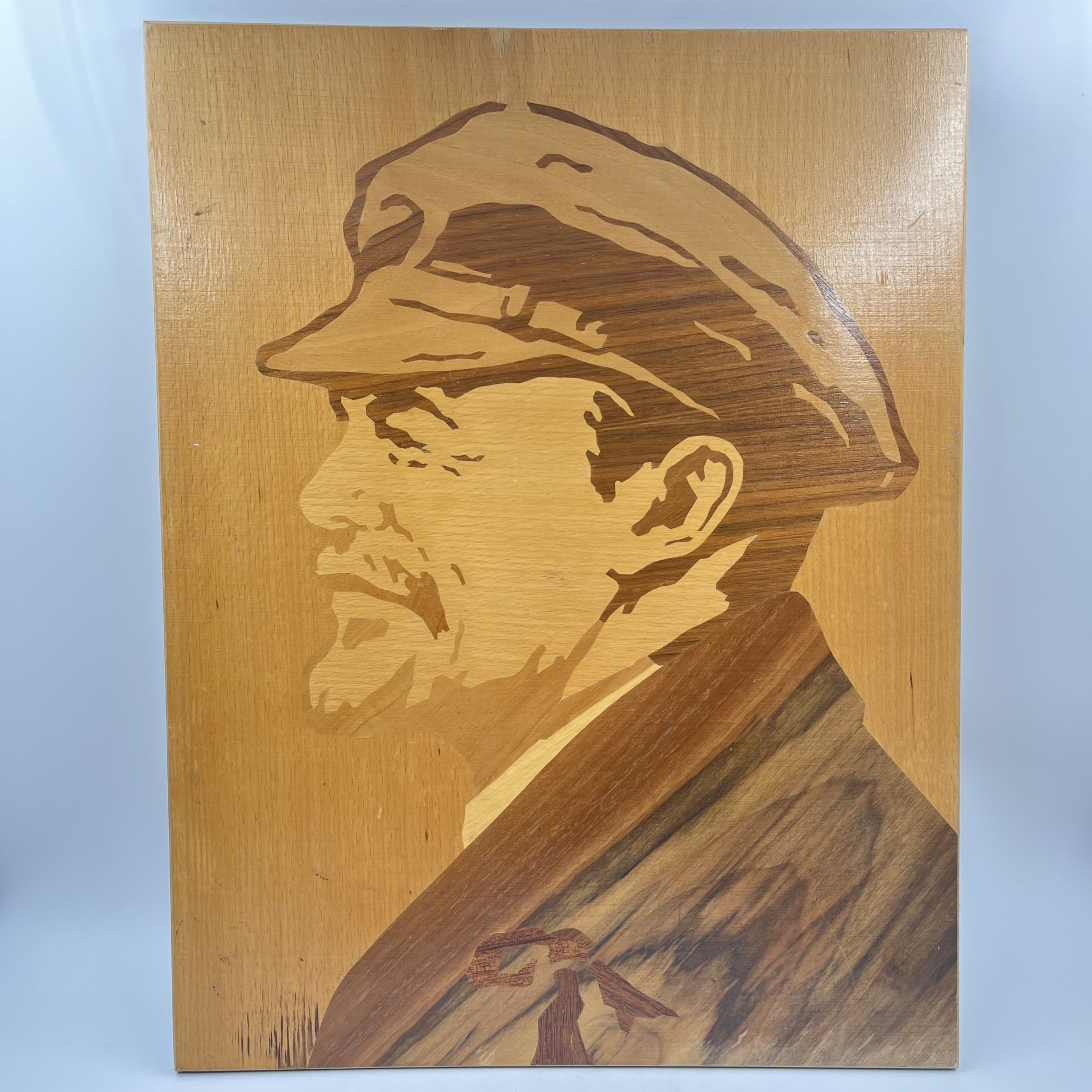 Панно "Портрет В. И. Ленина", дерево, СССР, 1970-1980 гг.
