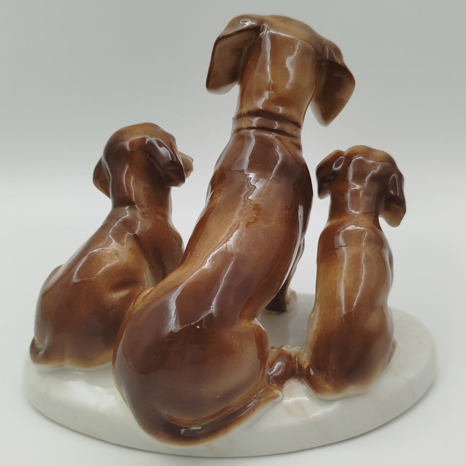 Статуэтка "Таксы", фарфор, роспись, Gräfenthal (Графенталь), Германия, 1950-1972 гг.