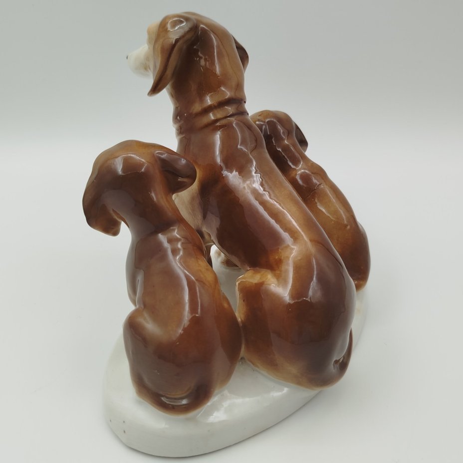 Статуэтка "Таксы", фарфор, роспись, Gräfenthal (Графенталь), Германия, 1950-1972 гг.