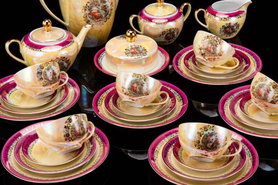 Сервиз чайно-кофейный "Мадонна" на 6 персон (28 предметов), фарфор, деколь, люстр, золочение, Fortuna Eisenberg, ГДР, 1960-1973 гг.
