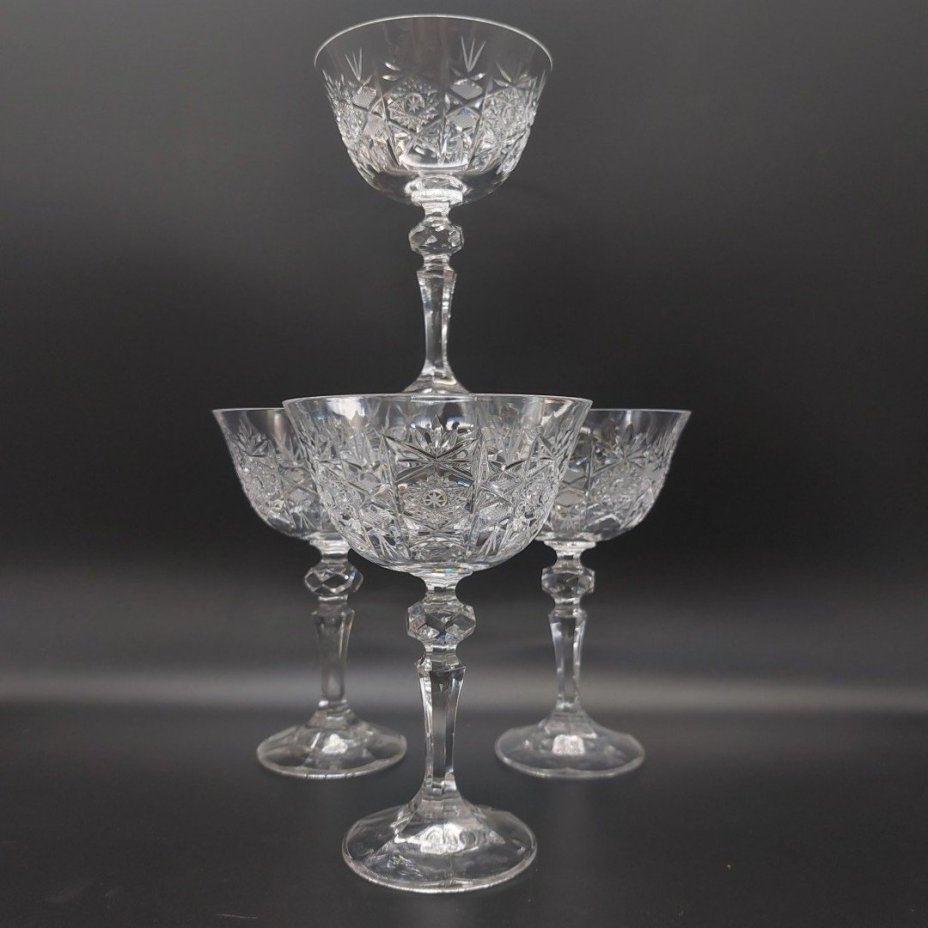 Набор бокалов с рельефным декором на 4 персоны, Bohemia Crystal (Bohemia Glass)
