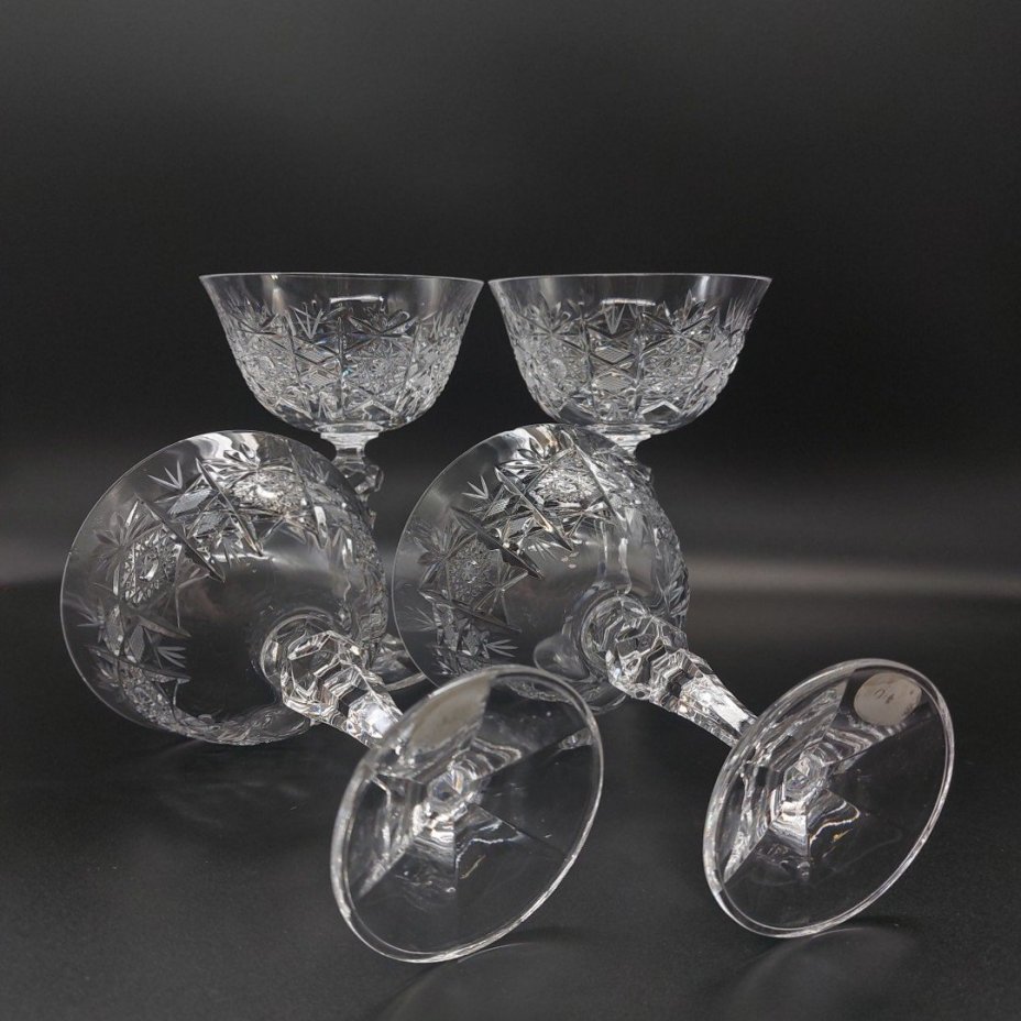 Набор бокалов с рельефным декором на 4 персоны, Bohemia Crystal (Bohemia Glass)