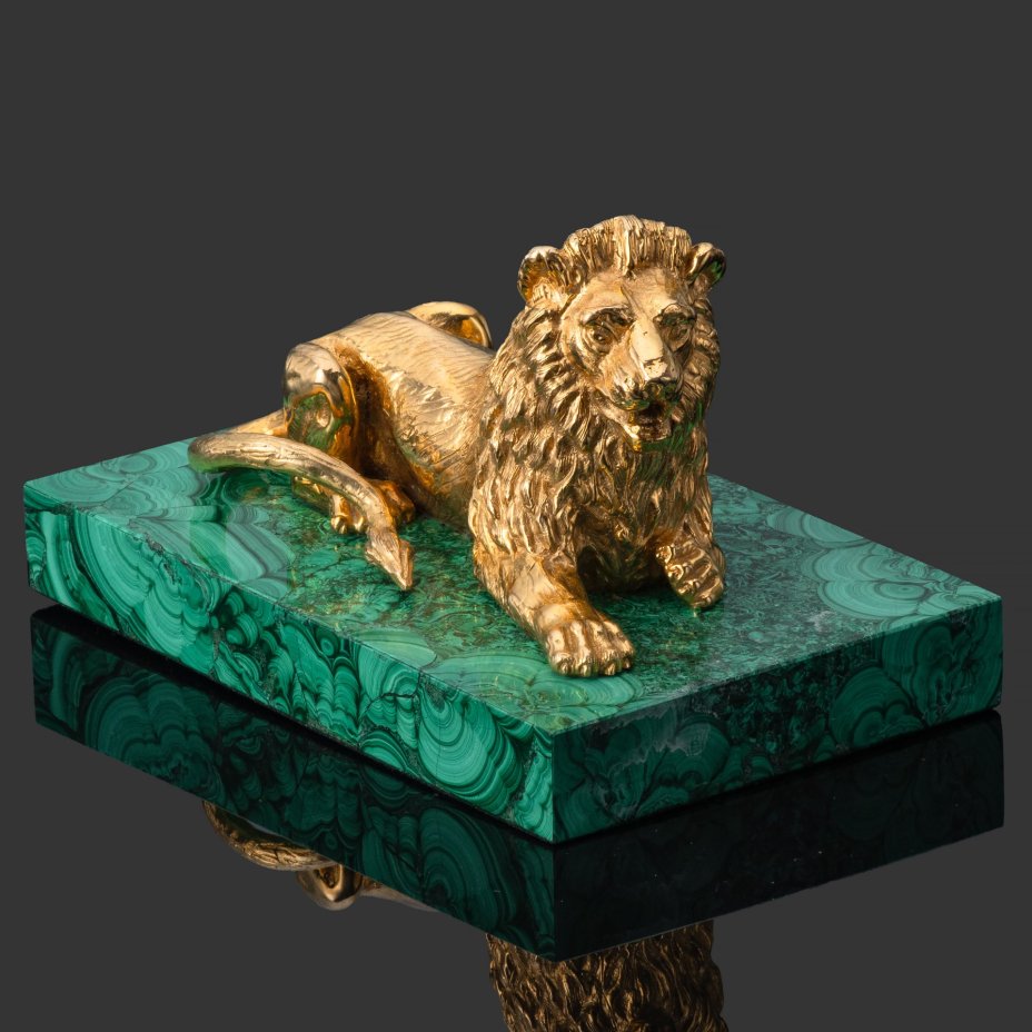 Пресс-папье "Лев" в подарочном футляре, с документами