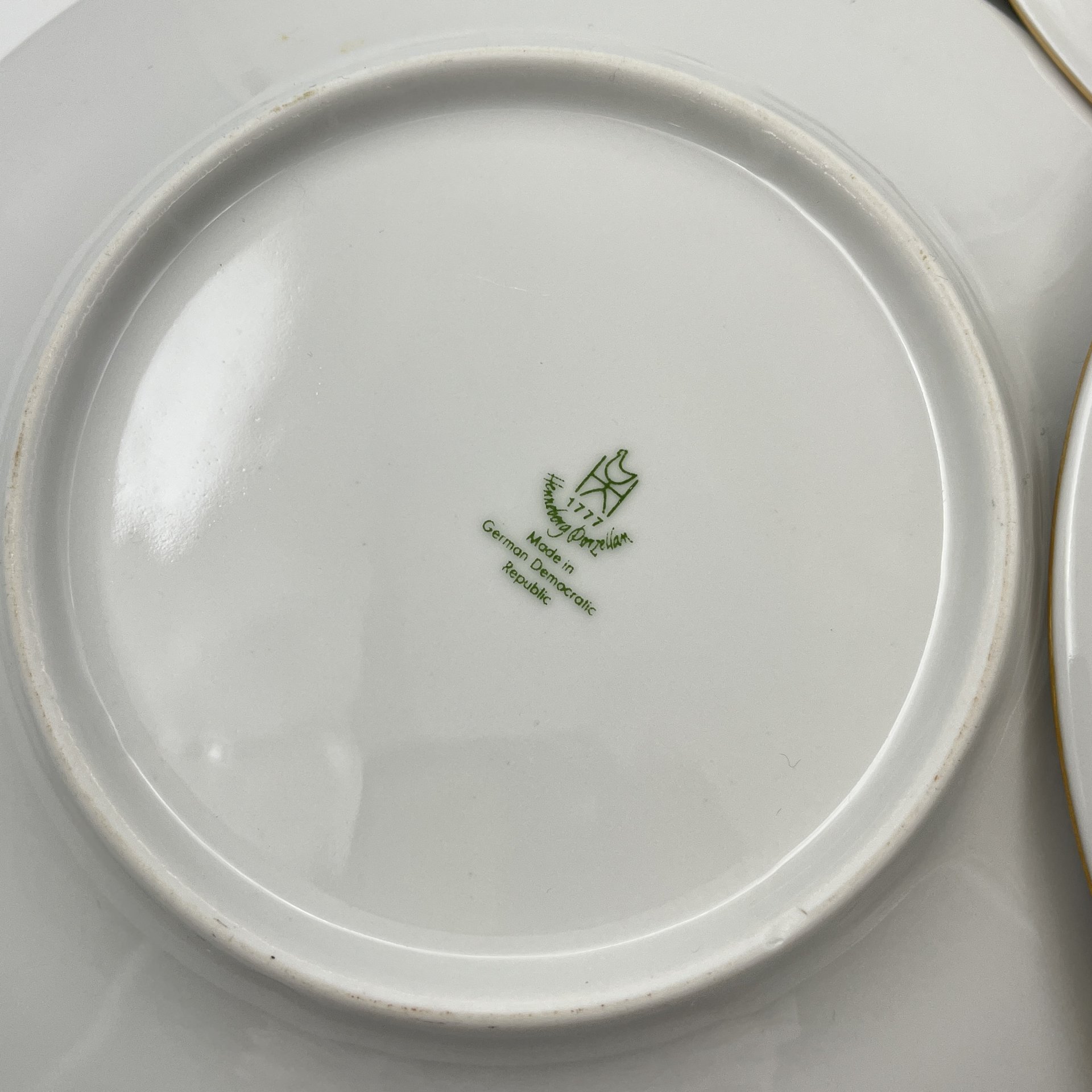 Набор пирожковых (закусочных) тарелок с цветочным декором на 6 персон