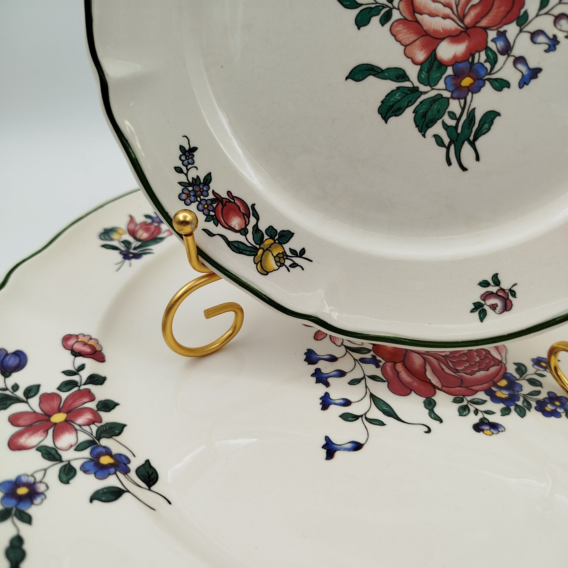 Набор из тарелки и блюда круглой формы с цветочным декором, Villeroy & Boch