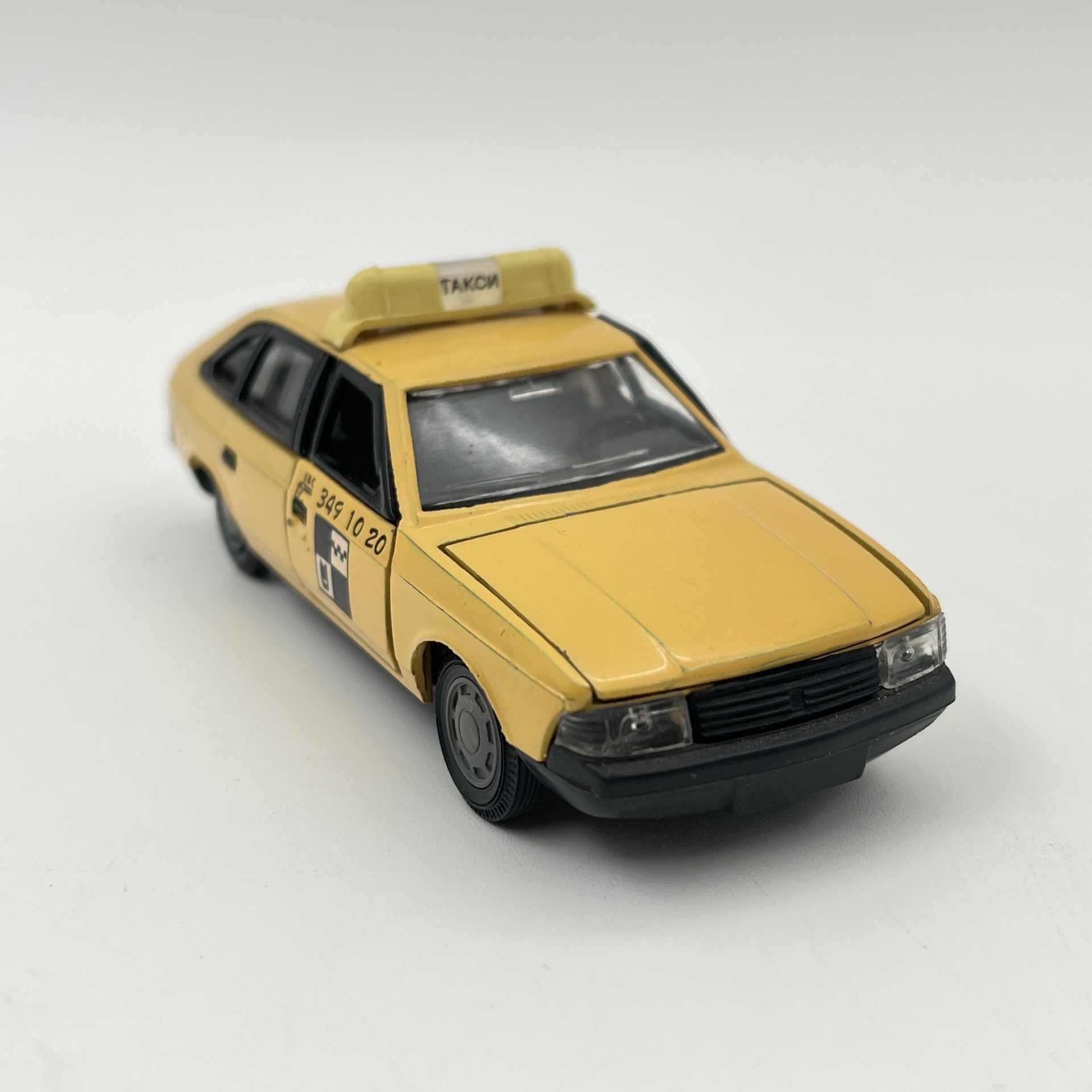 Модель автомобиля "Москвич 2141" (Такси), металл, пластик, Саратовский завод «Тантал», СССР, 1970-1980 гг.