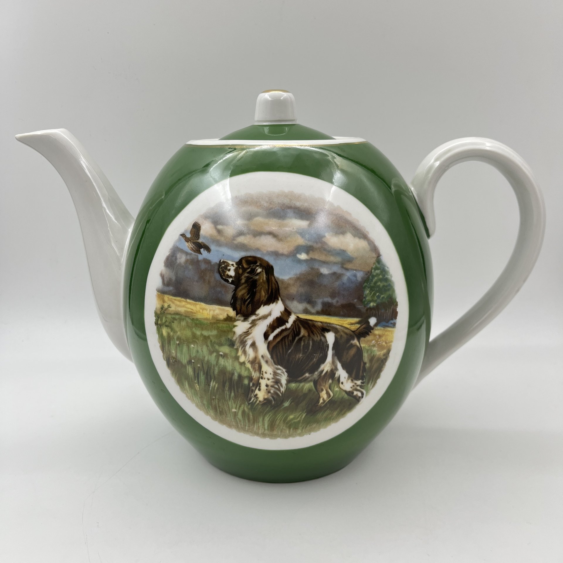 Чайник доливной "Охота", декорированный изображениями собак