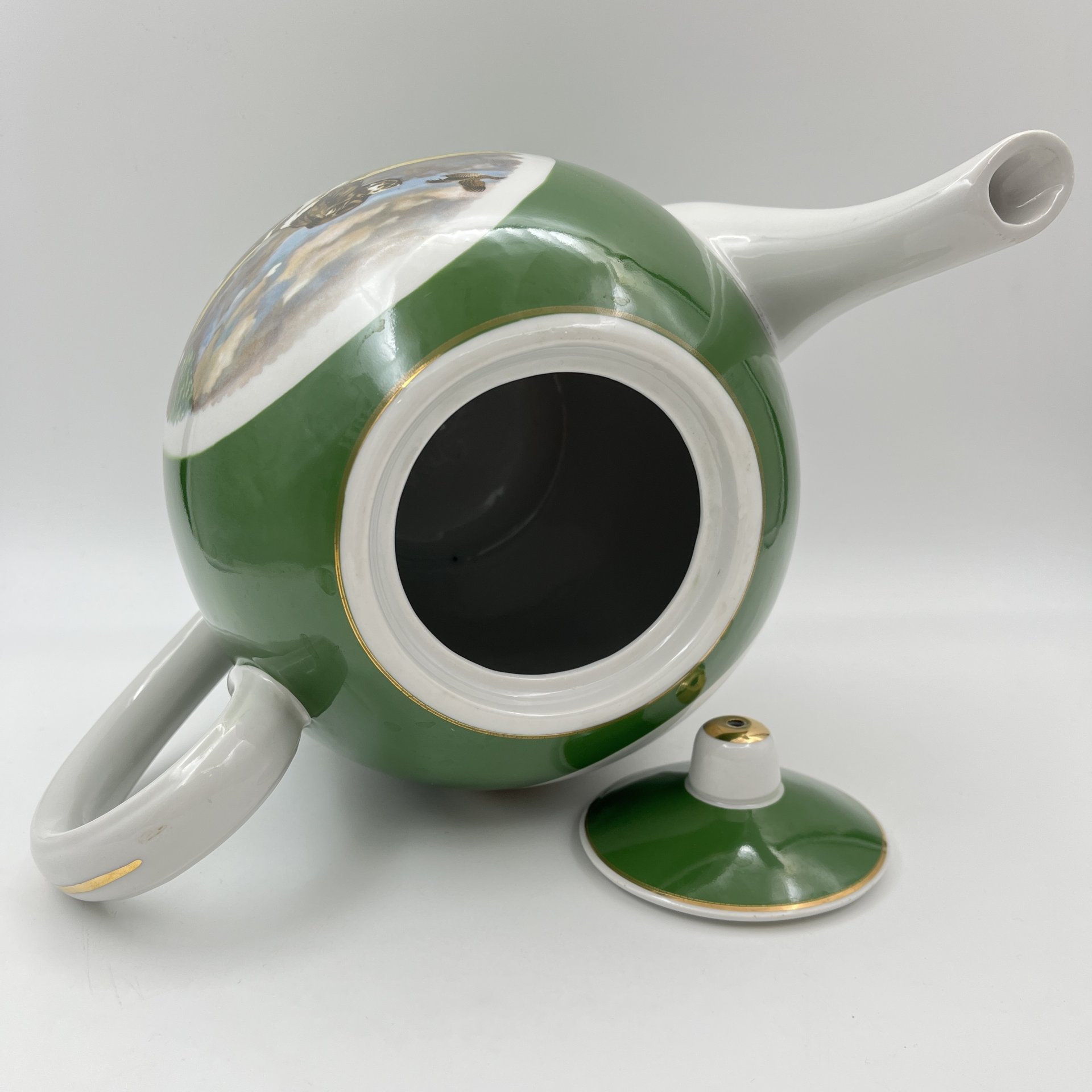 Чайник доливной "Охота", декорированный изображениями собак