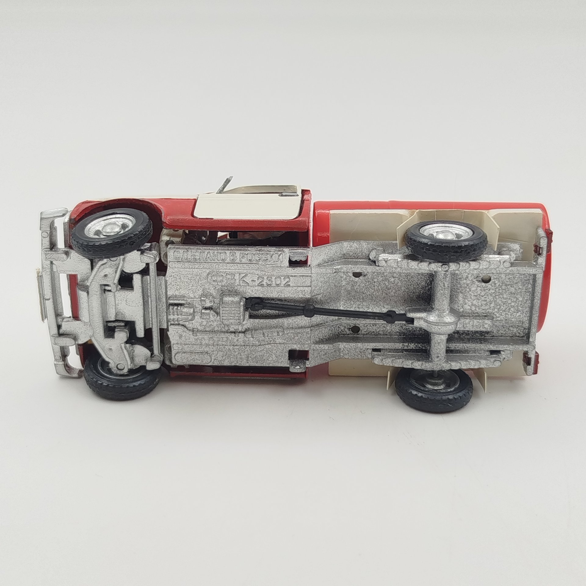 Модель автомобиля "ФВК-2302" (Бизон), авторская модель, металл, пластмасса, Российская Федерация, 1990-2010 гг.