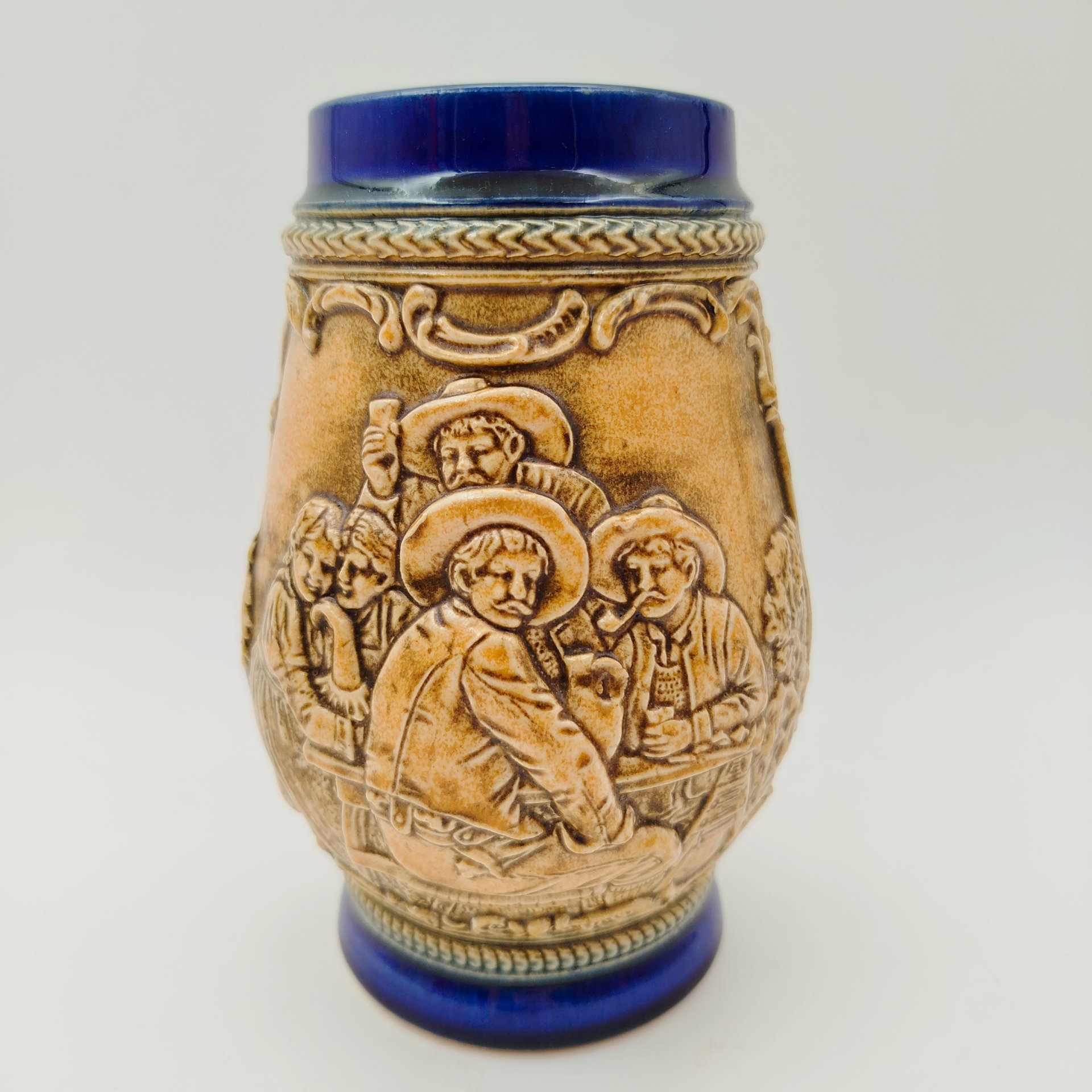 Кружка пивная "В таверне", керамика, крытье, Германия, 1970-1990 гг.