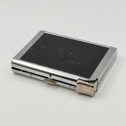 Портсигар, с встроенной зажигалкой