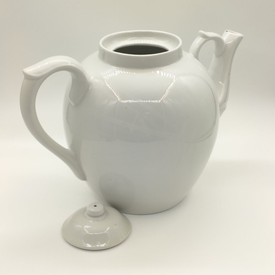 Чайник доливной с рельефным декором