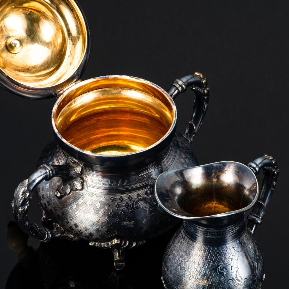 Набор чайно-кофейный (сахарница и молочник), металл, серебрение, золочение, кость (хваток), Norblin & Co (Норблин), Российская империя, 1872-1882 гг.