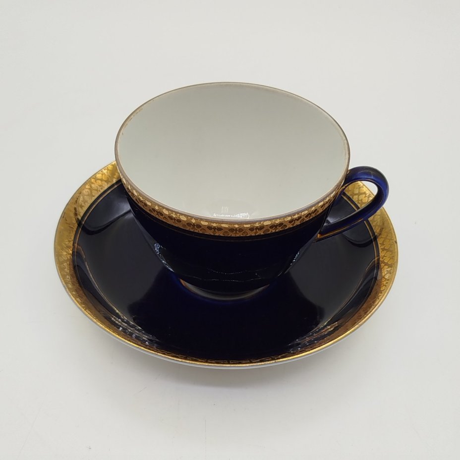 Пара чайная, украшенная орнаментальным декором