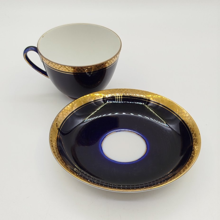 Пара чайная, украшенная орнаментальным декором