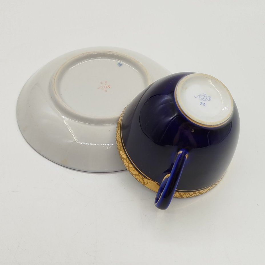 Пара чайная, украшенная орнаментальным декором