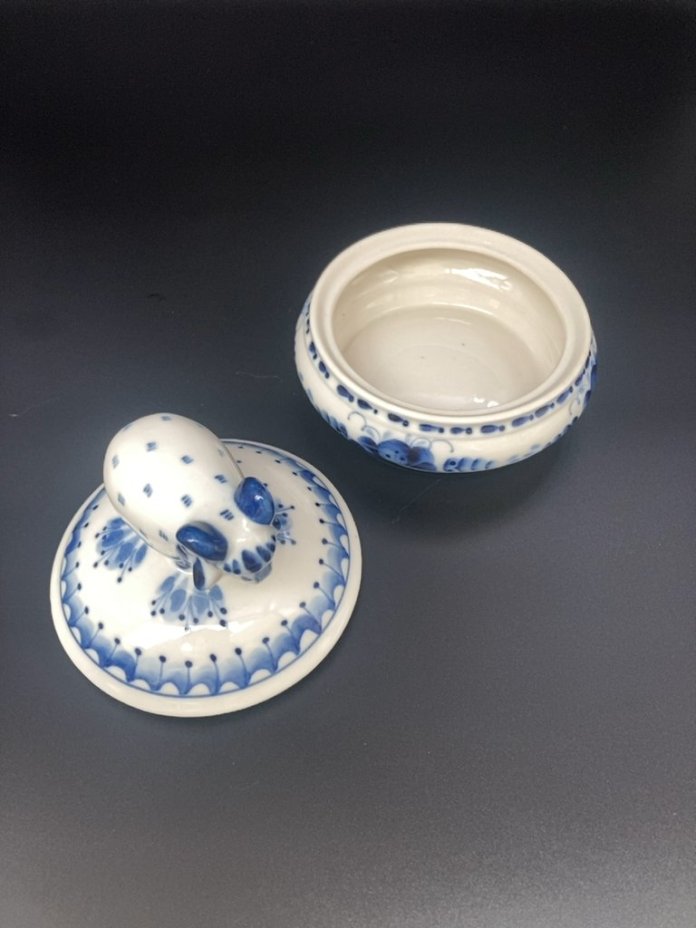 Шкатулка "Баран", Гжельский фарфоровый завод