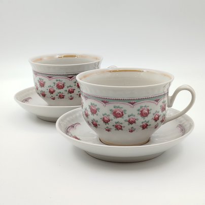 Набор из 2-х чайных пар, украшенных цветочным декором