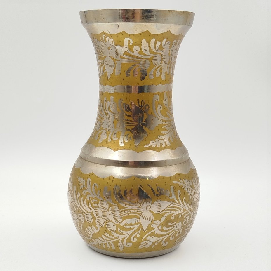 Ваза с растительным декором, HEC, латунь, токарная работа, гравировка, Индия, 1970-1980 гг.