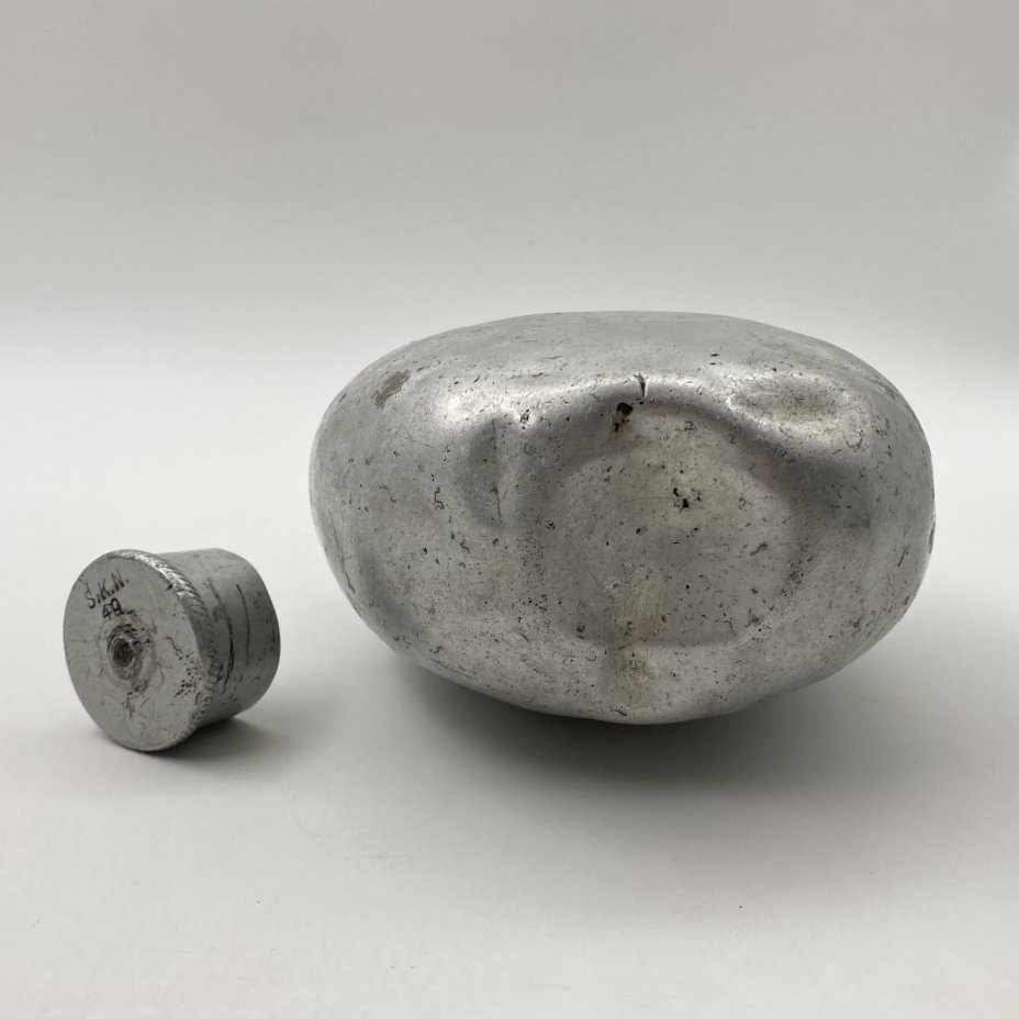 Фляга армейская "Feldflasche M31" образца 1931 года, маркировка "VDNS 40" на горловине и "S.K.N. 40"