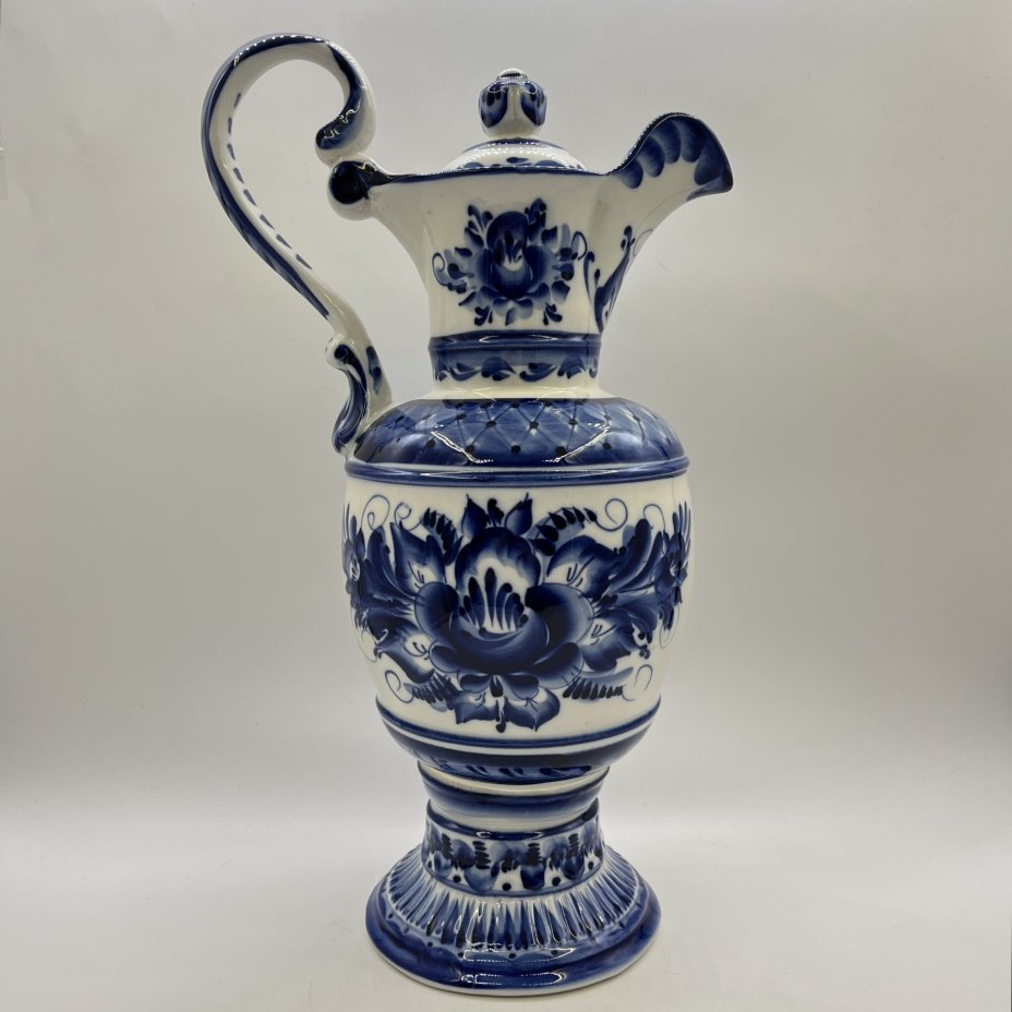 Большой кувшин с декоративной росписью, Гжель, фарфор, роспись, Российская Федерация, 1991-2010 гг.