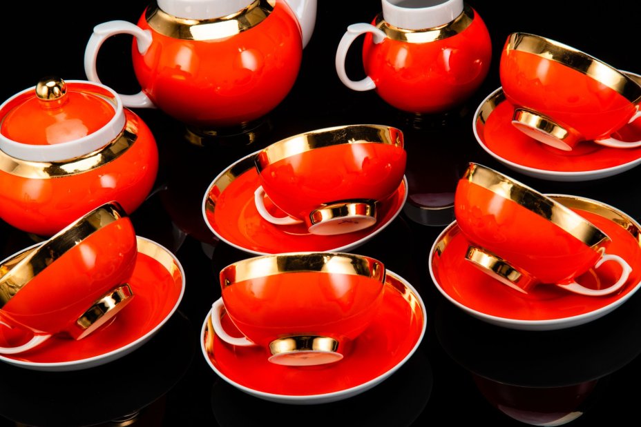 Сервиз чайный на 5 персон, яркого оранжевого цвета, форма "Рубин"  (14 предметов), фарфор, крытье, золочение, Дулевский фарфоровый завод (Дулёво), СССР, 1968-1991 гг.