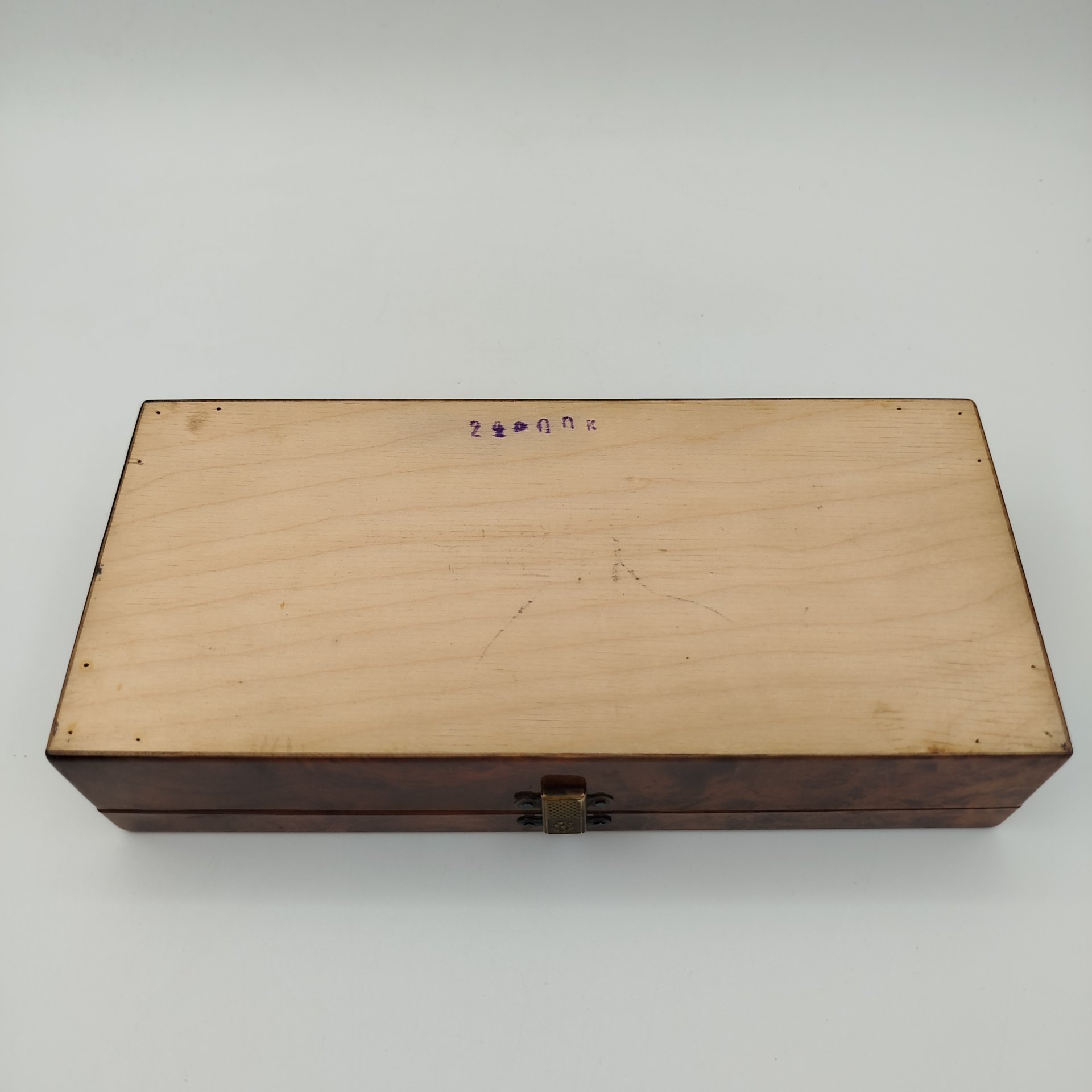 Шкатулка прямоугольной формы, дерево, шпон, лак, СССР, 1980-1990 гг.