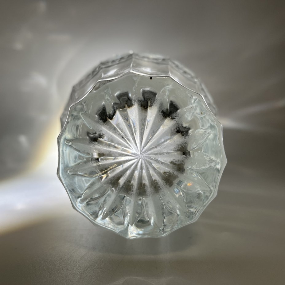 Ваза с рельефным декором