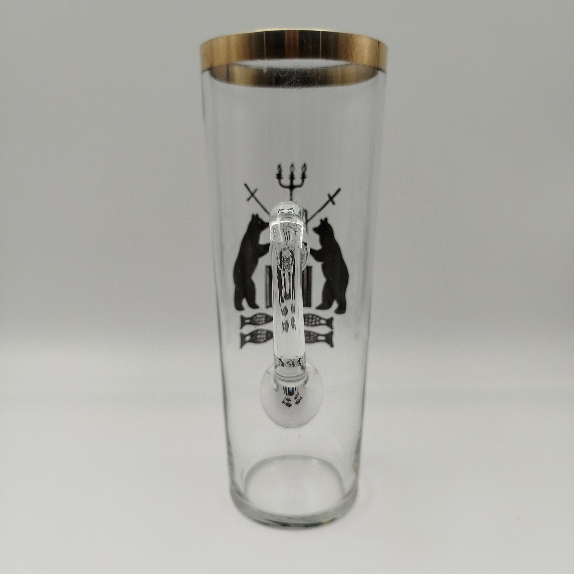 Кружка пивная с гербом Великого Новгорода, стекло, деколь, золочение, СССР, 1970-1990 гг.