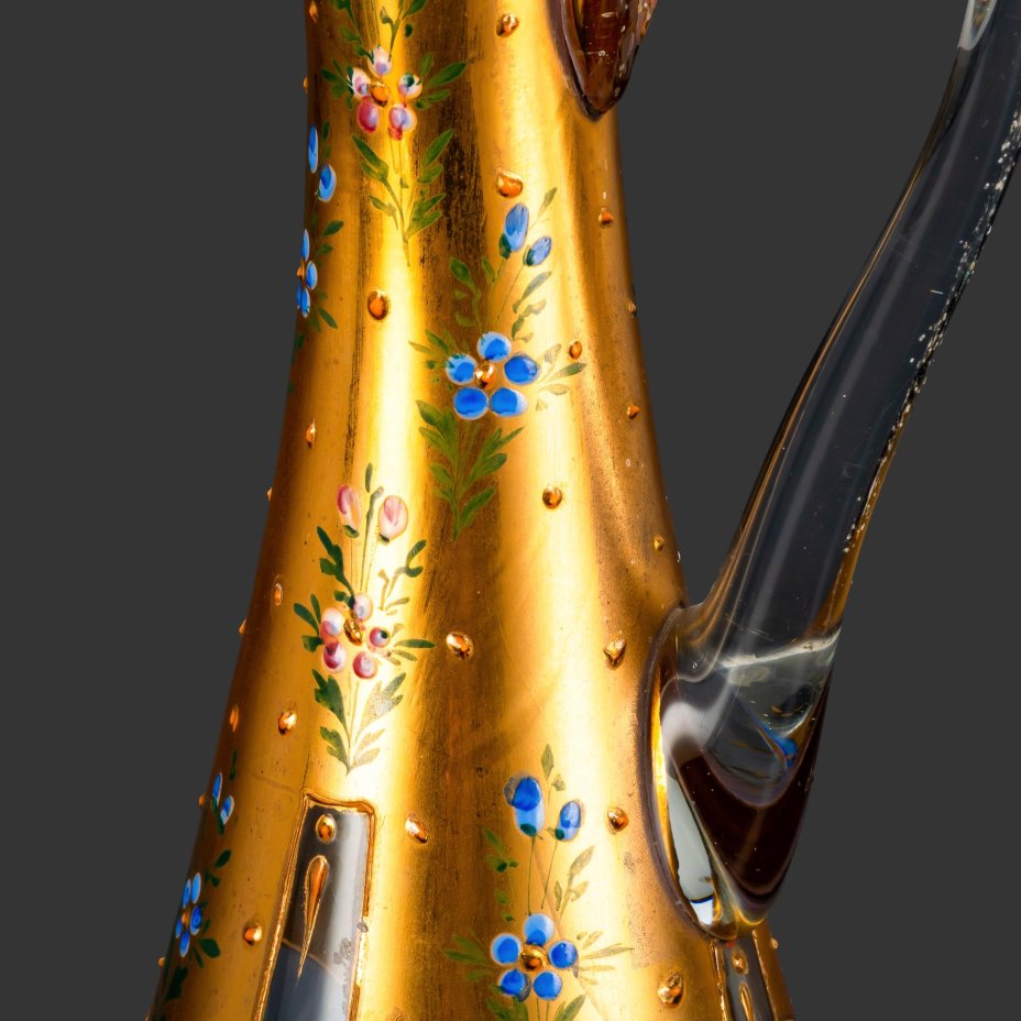 Графин с цветочным декором, стекло, роспись эмалями, золочение, Богемия, 1890-1920 гг.