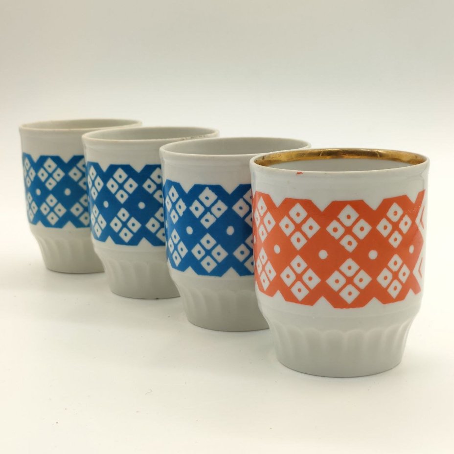 Набор из 4-х стаканов с геометрическим декором (в подборе), фарфор, деколь, золочение, Дулевский фарфоровый завод (Дулёво), СССР, 1987-1990 гг.