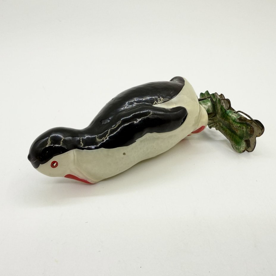 Елочная игрушка на прищепке "Пингвин"