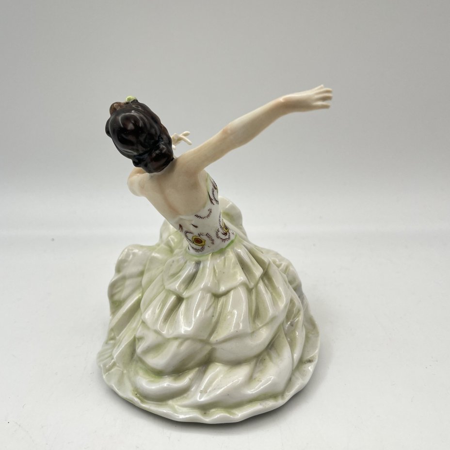 Статуэтка "Танцовщица", фарфор, роспись, Unterweissbach Werkstätten (Унтервайсбах), Германия, 1940-1958 гг.