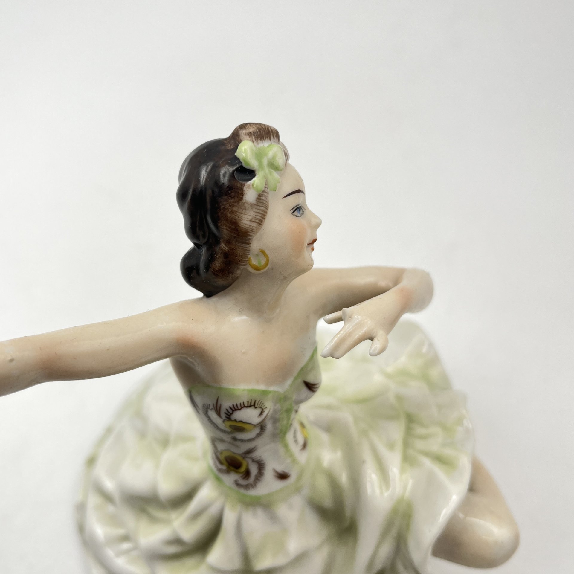 Статуэтка "Танцовщица", фарфор, роспись, Unterweissbach Werkstätten (Унтервайсбах), Германия, 1940-1958 гг.