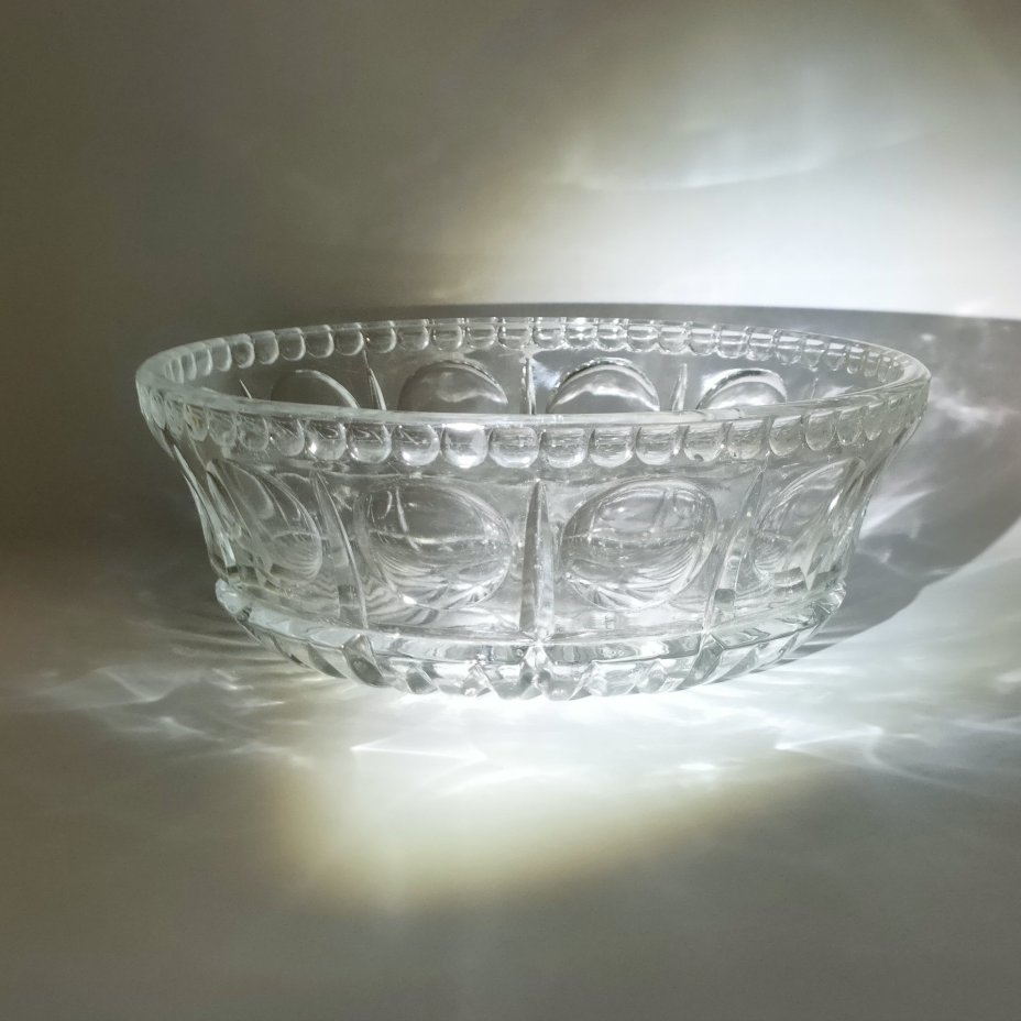 Салатник с рельефным декором, стекло, СССР, 1970-1990 гг.