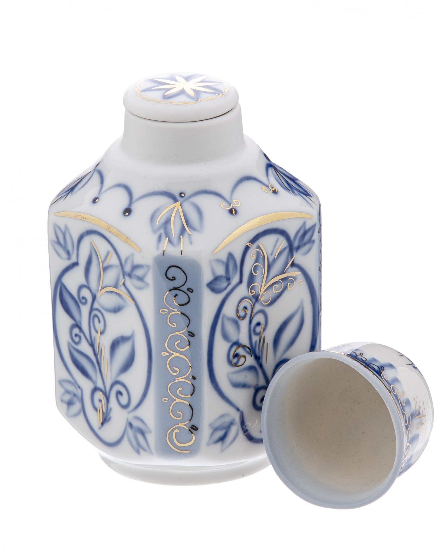 Чайница с растительным узором, фаянс, роспись, СССР, 1970-1990