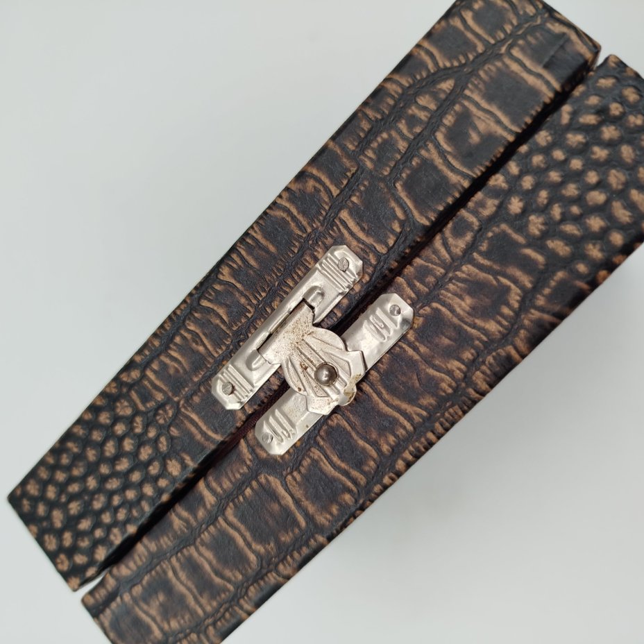 Набор из шести кофейных ложек с геометрическим декором (в оригинальной коробке)