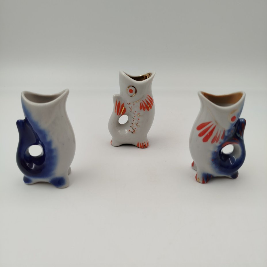 Набор для крепких напитков "Рыба" в подборе (штоф и 3 стопок), автор М.Д.Барамидзе, фарфор, роспись, Полонский завод художественной керамики (Полонное ЗХК), СССР, 1973-1991 гг.