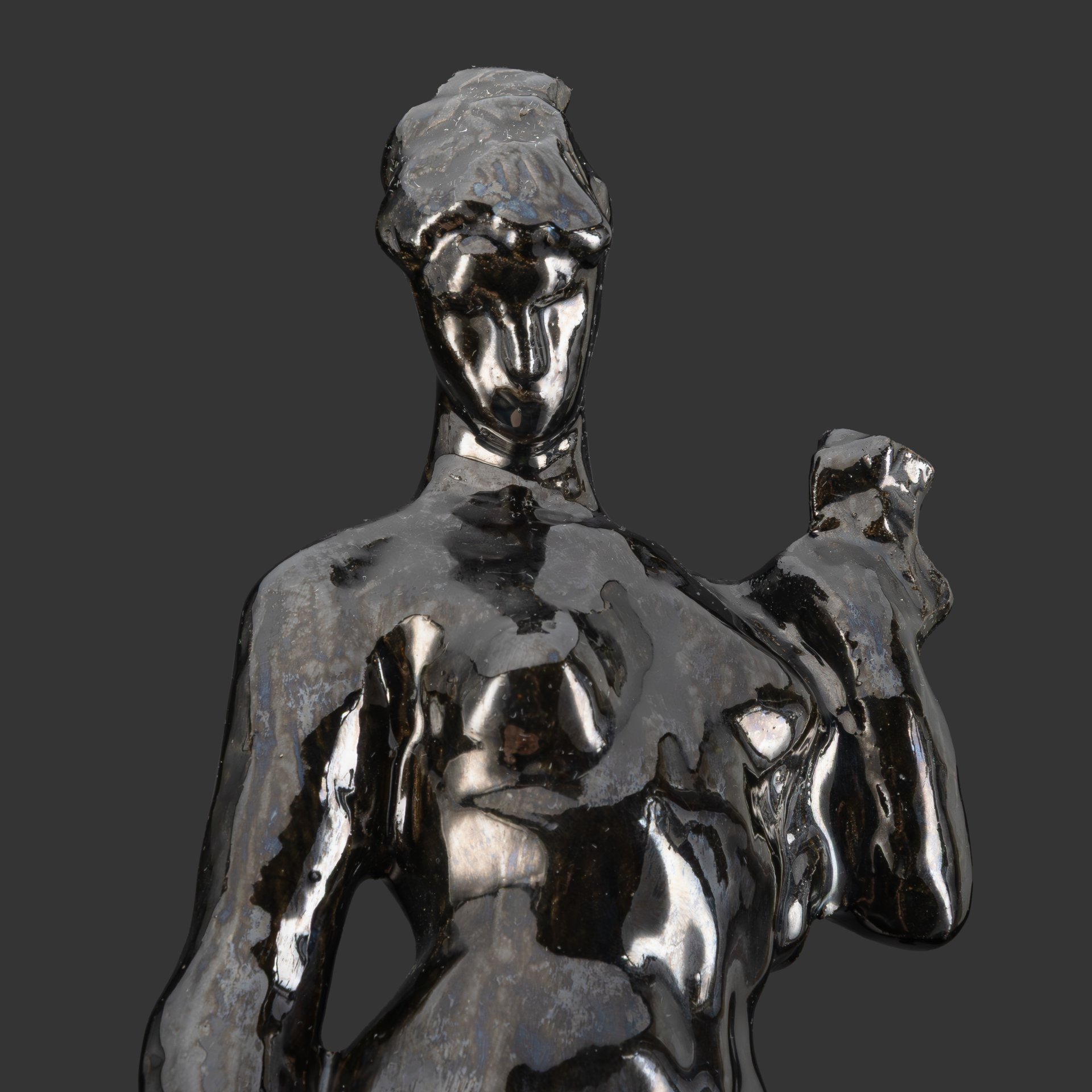 Скульптура "Обнаженная", скульптор Шульц Гавриил Александрович, керамика, поливы, Гжельский керамический завод, СССР, 1960-1970 гг.